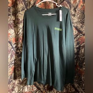 VS PINK campus long sleeve tee-PRICE FIRM